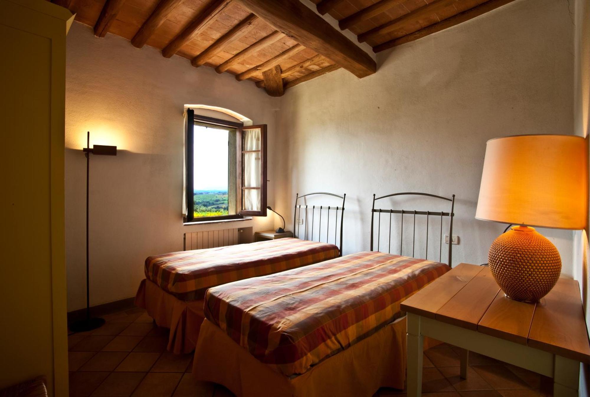 Podere Il Pino Poggibonsi Zimmer foto