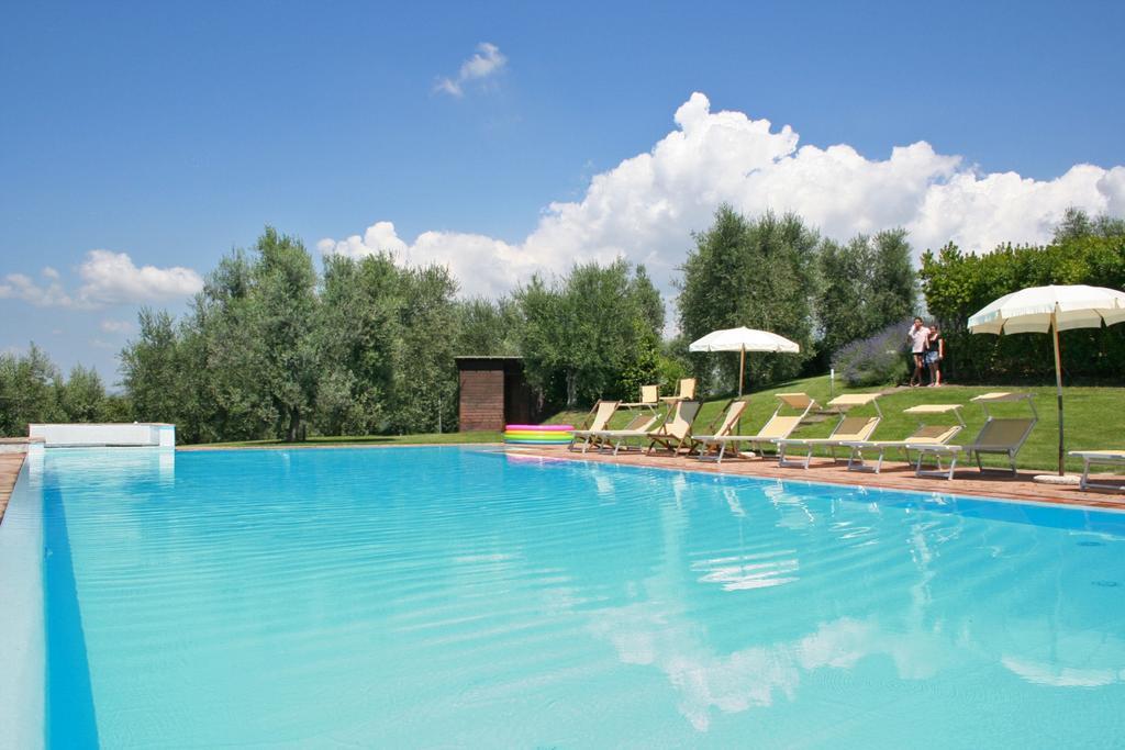 Podere Il Pino Poggibonsi Exterior foto