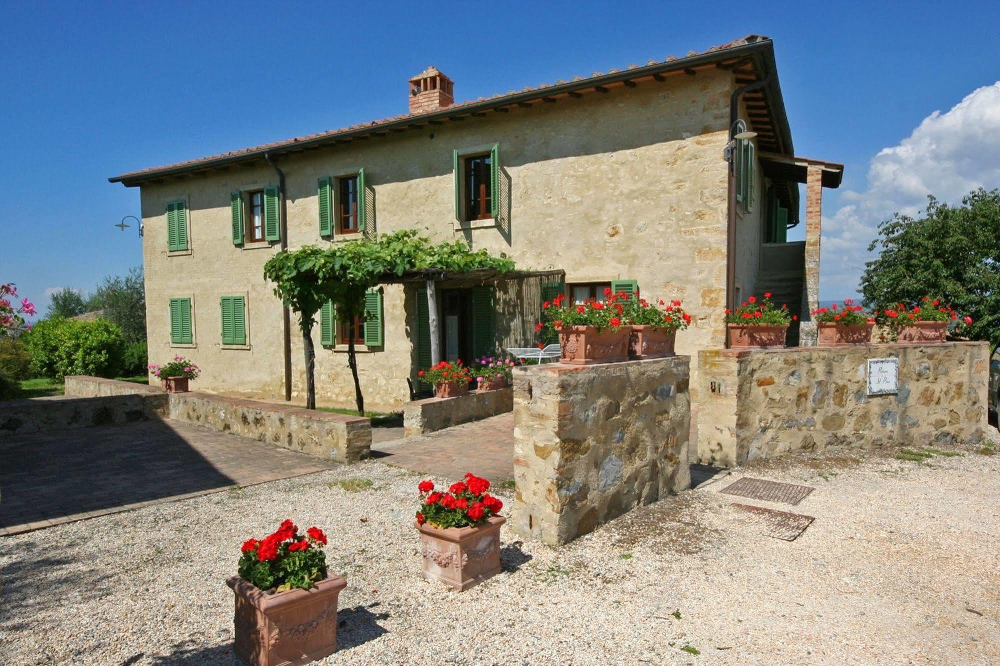 Gasthaus Podere Il Pino Poggibonsi Exterior foto